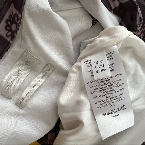 Urban Outfitters Riko Mesh Button Front Mini Dress Ruched Floral Bodycon XS - Picture 12 of 13